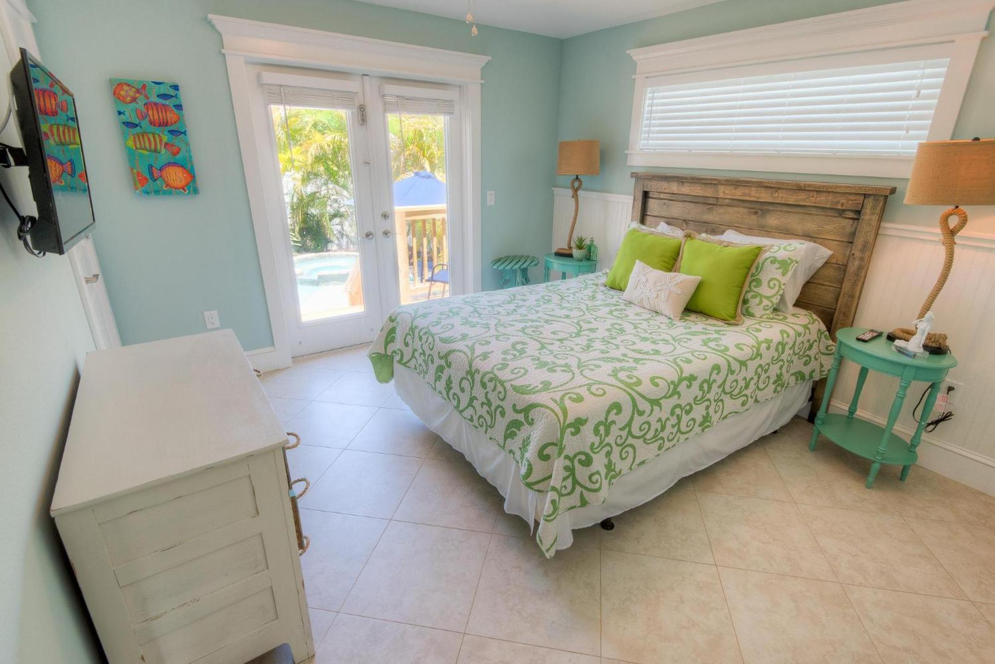Key Lime Cottage Холмс Бийч Екстериор снимка